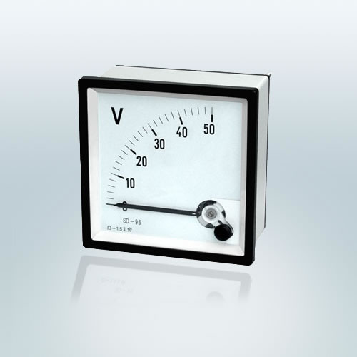 96 Moving Coil Instrument DC Voltmeter